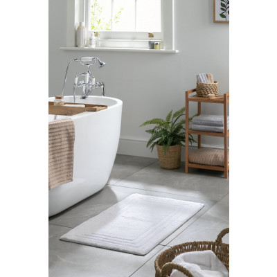 Habitat Cotton Deep Pile Tufted Bath Mat - White