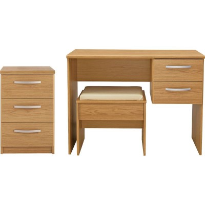 Hallingford 2 Pc 3 Drawer Chest Package - Oak Effect.