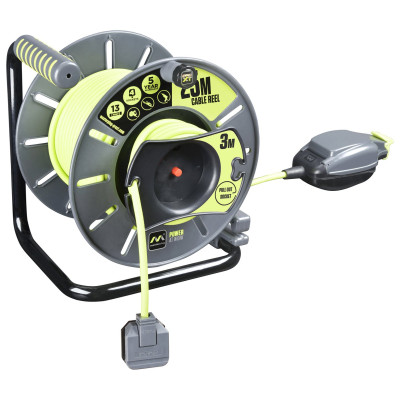 Masterplug Pro-XT 1 Socket 25+3m Cable Reel