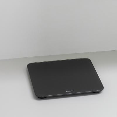 BRABANTIA RENEW DIGITAL BATHROOM SCALES